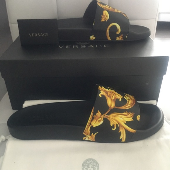 Men Versace slides! Sold!! - Picture 2 of 3